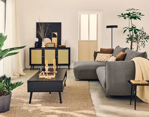 مبل شزلون چیست